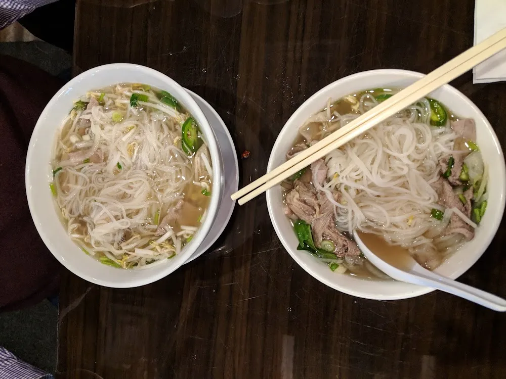 Pho Chin Eye of Round and Naval